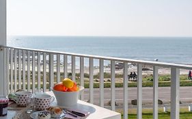 Apartment Les Trois Iles-10 By Interhome